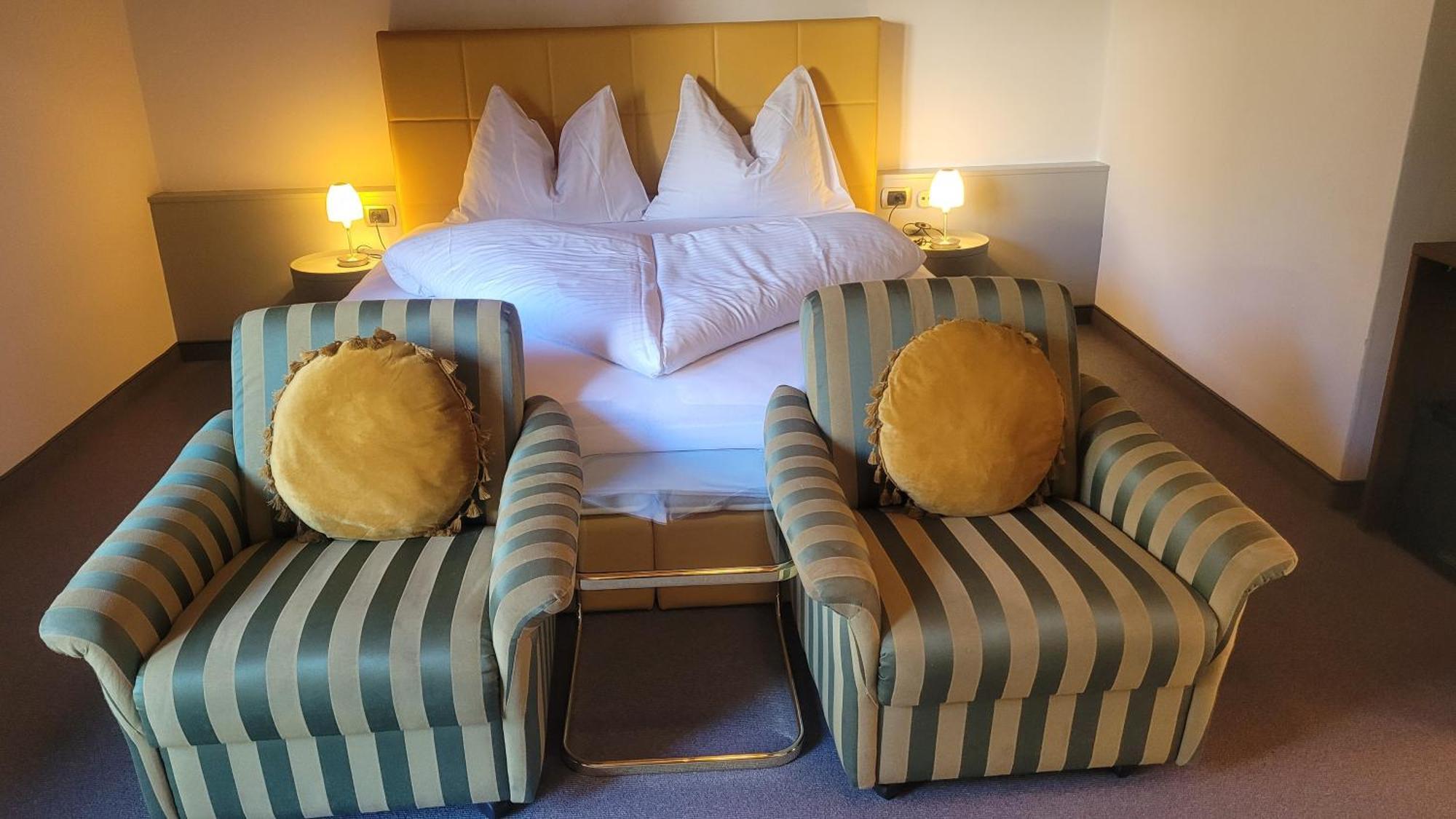 Hotel Schoenbrunn Merano Extérieur photo